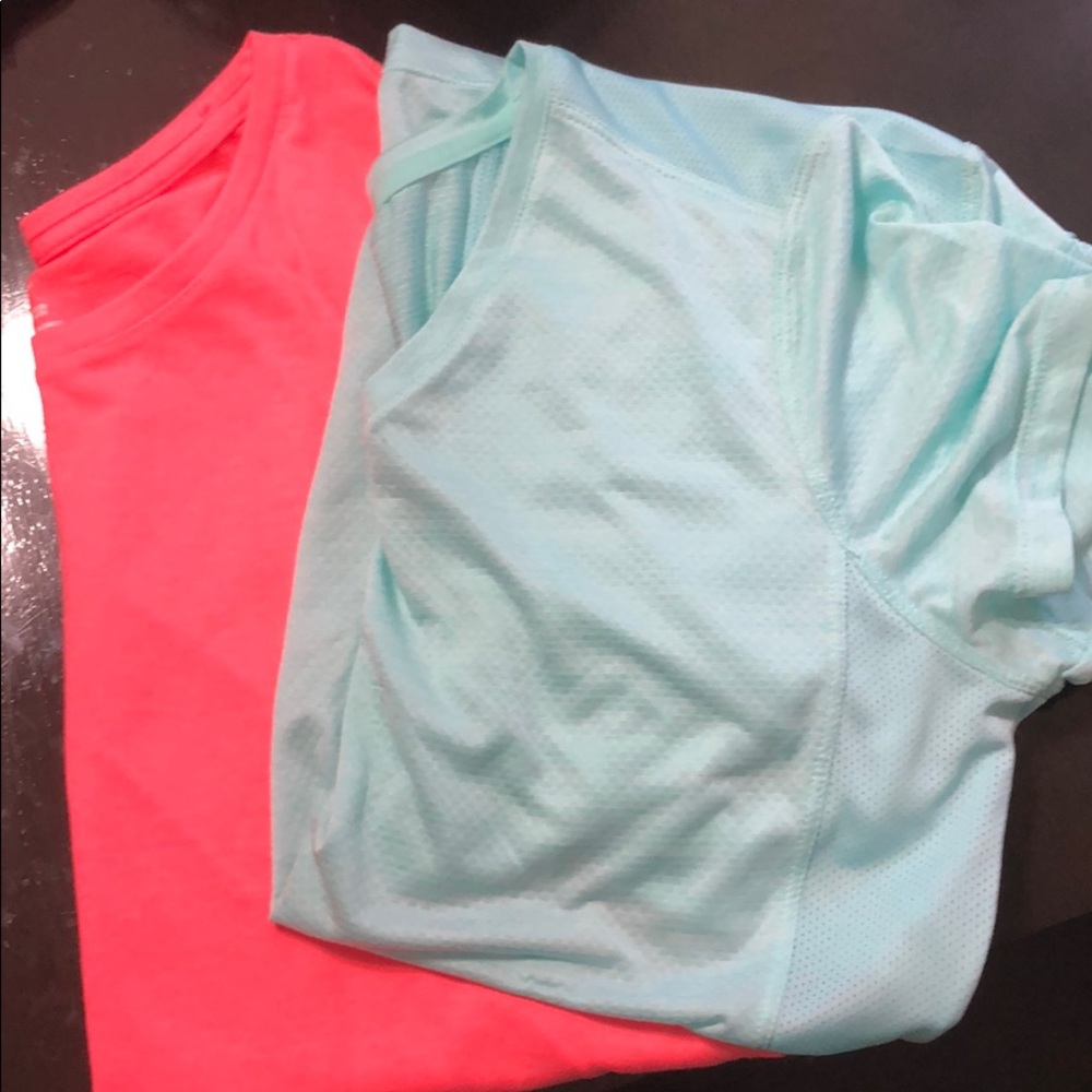 Bundle of two workout tees